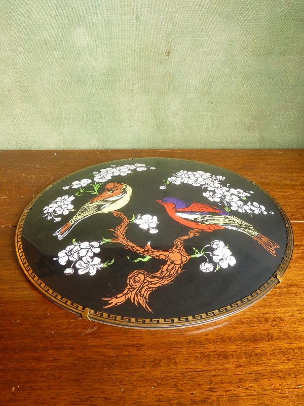 Domed plate with two birds