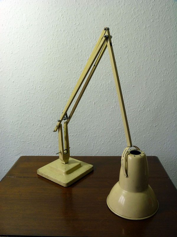 Herbert Terry Anglwpoise 1227 two-step Lamp