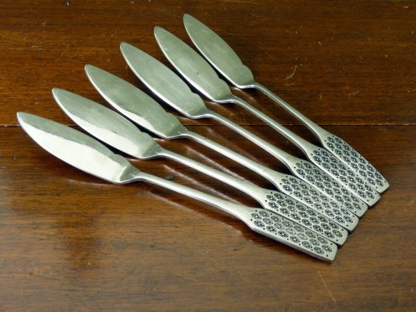 Set of Viners "Shape" Knives and Forks
