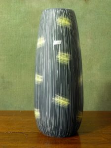Beswick Lemon Yellow and Black Sgraffito Vase 7653
