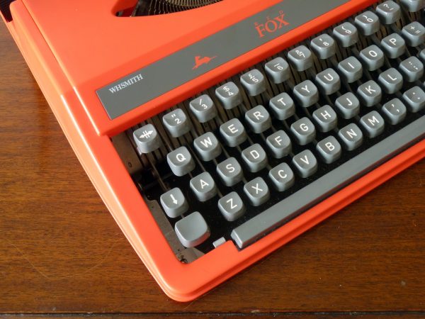 WH Smith 1970s "Red Fox" Typewriter (aka Silver Reed SR-10)