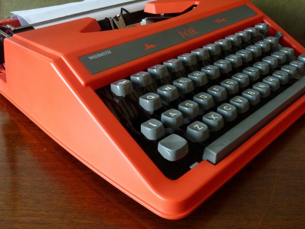 WH Smith 1970s "Red Fox" Typewriter (aka Silver Reed SR-10)