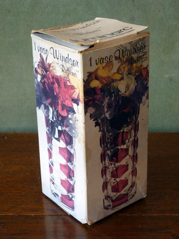 Luminarc Rubis Windsor Cut Glass Vase