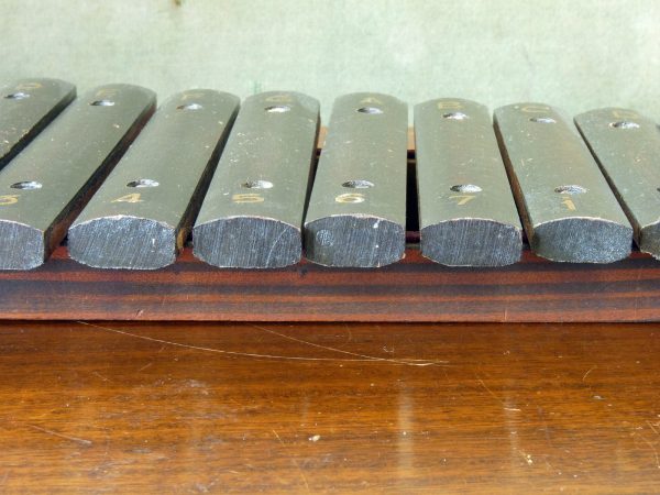 Vintage 17 bar Wood Xylophone and Beaters