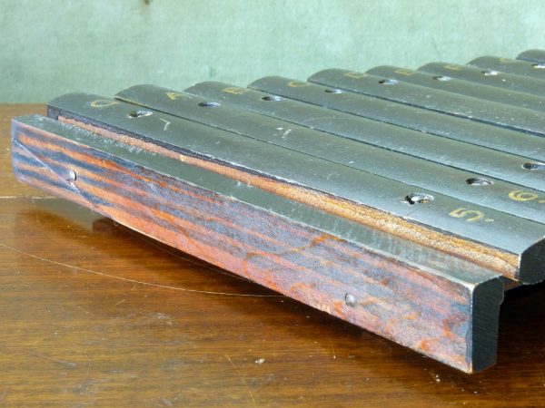 Vintage 17 bar Wood Xylophone and Beaters