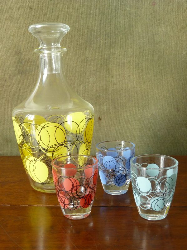 Verrerie Cristallerie D'Arques Funky Liqueur Glasses and Decanter Set