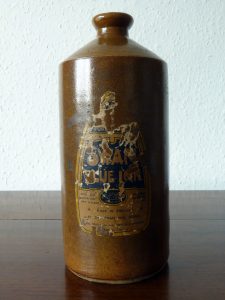 Large Vintage Stoneware Swan Ink Bottle