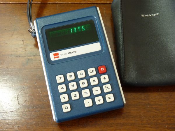 Vintage Sharp ELSI 8002 EL-8002 Green LED Calculator