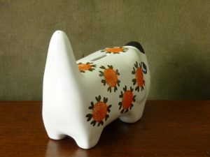 Arthur Wood Vintage Flower Pattern Dog Money Box