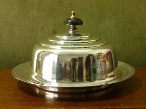 Mappin & Webb Art Deco Lidded Muffin Dish by Keith Murray