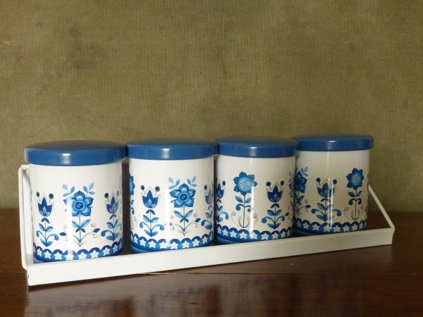 Vintage Worcester Ware Blue Tudor Spice Storage Canisters and Rack