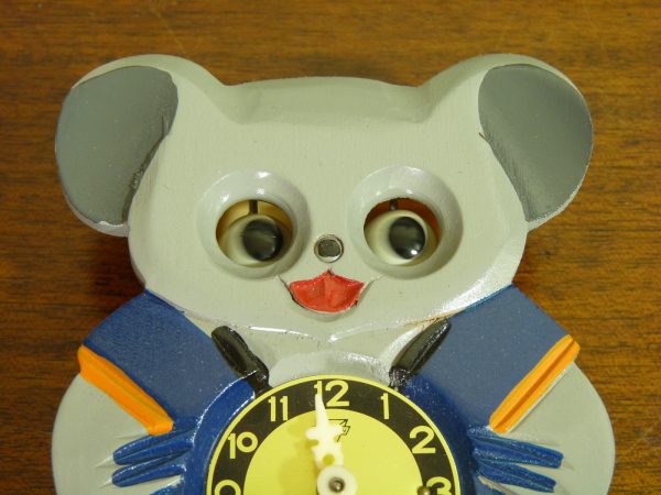 1960s Mi-Ken Baby Animal Clock with Moving Eyes Made in Japan