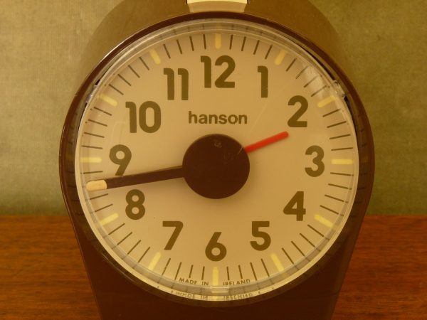 Vintage Hanson Chocolate Brown Plastic Desk Clock
