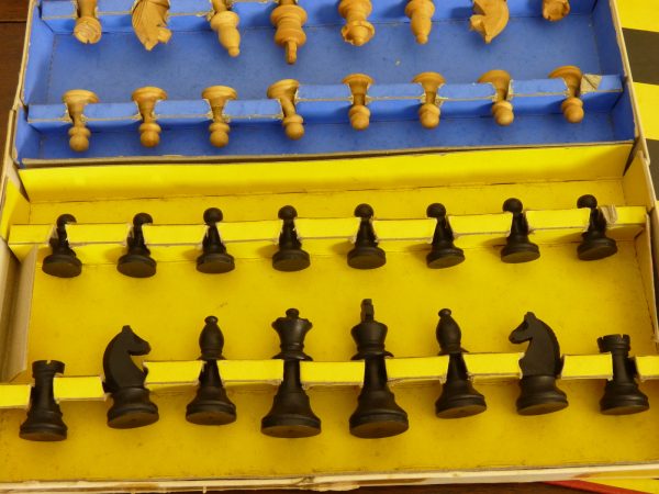 Vintage Codeg Chess Set with Non-Creased Board and Carved Wood Pieces