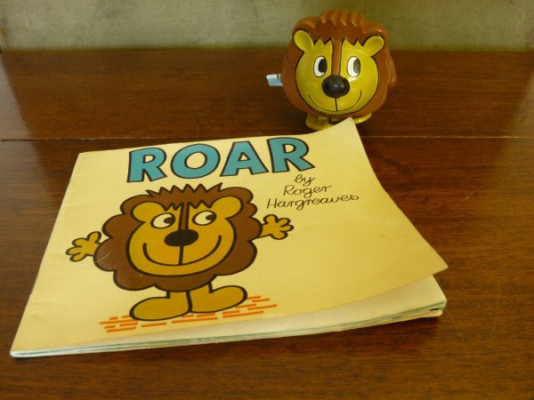 Vintage Roger Hargreaves' Timbuctoo "Roar" Wind Up Toy and Book (1978)