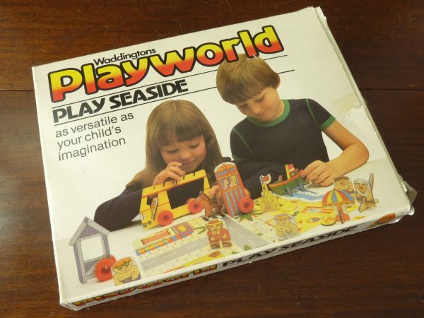 Waddingtons Playworld Seaside Play Set Children's Activity Toy 1982