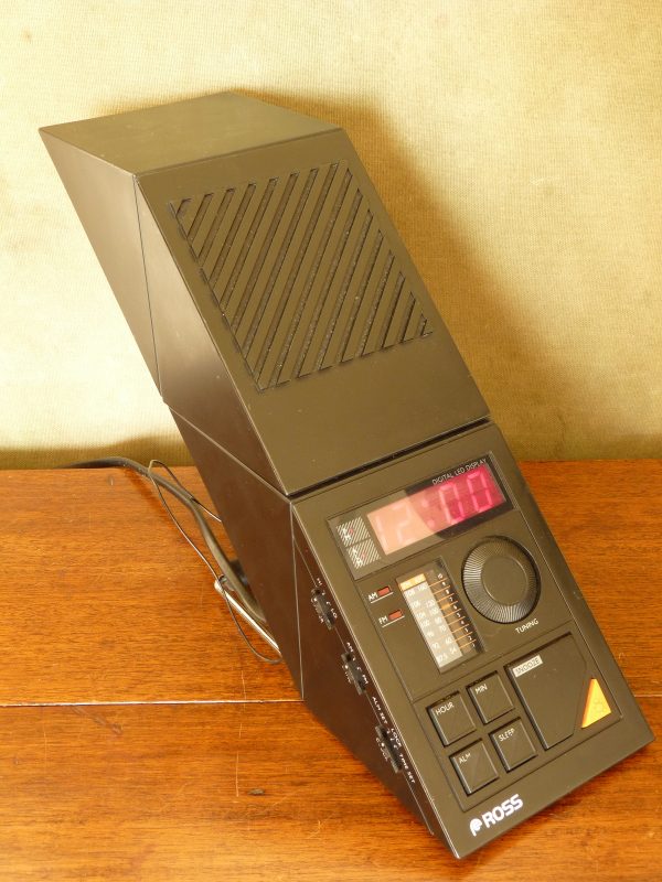 Very Scarce Ross RCR-181 "Z" or "Zig-Zag" Digital Clock Radio and Lamp