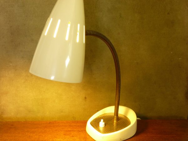 Vintage Pifco Model 971 Classic Gooseneck Desk Lamp in Cream