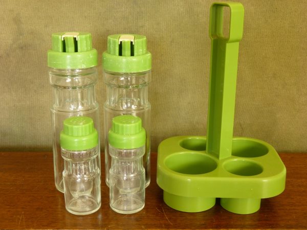 Vintage Araven Condiments Set and Stand in Green Plastic