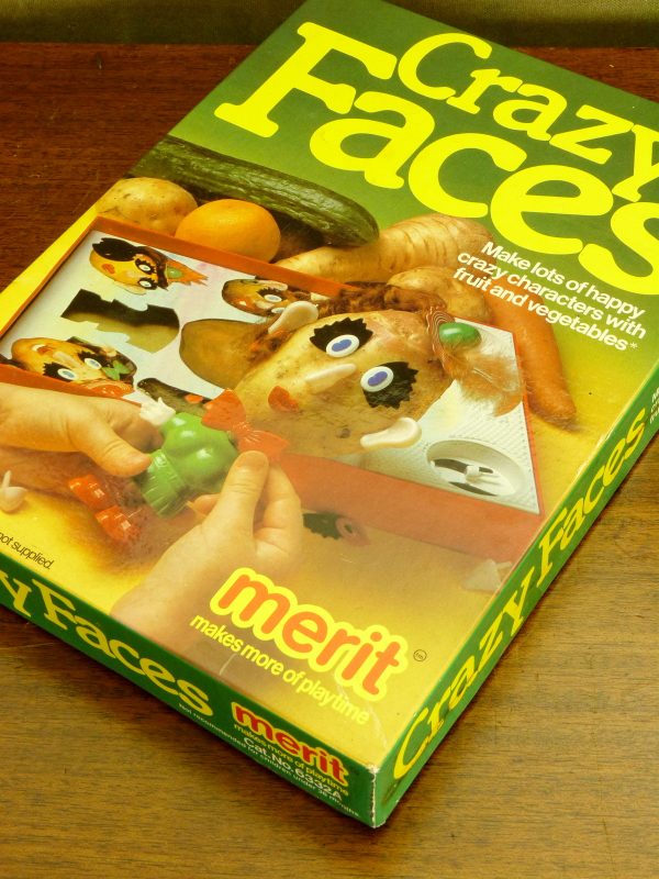 Vintage Merit "Crazy Faces" creative toy for fruit and vegetables!