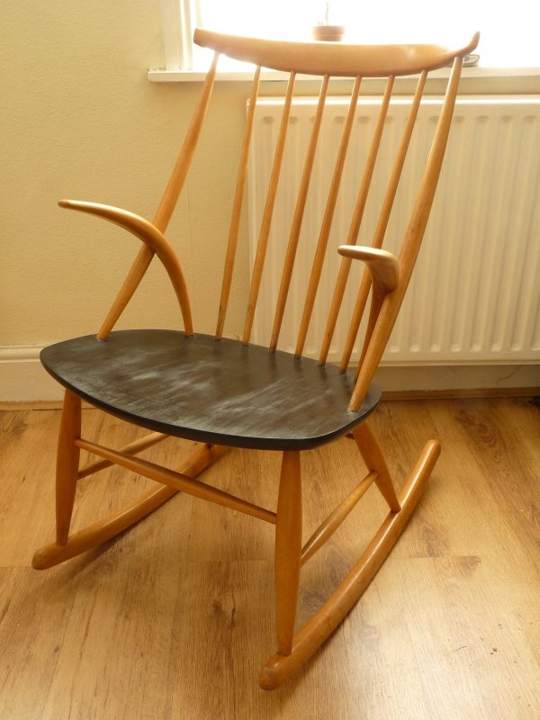 Niels Eilersen Mid-Century IW3 Danish Rocking Chair - Illum Wikkelso, 1950s-60s