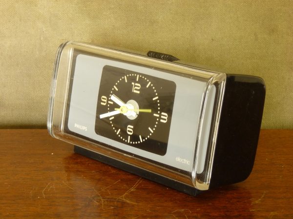 Philips HR 5284 Small Electric Alarm Clock Made in West Germany